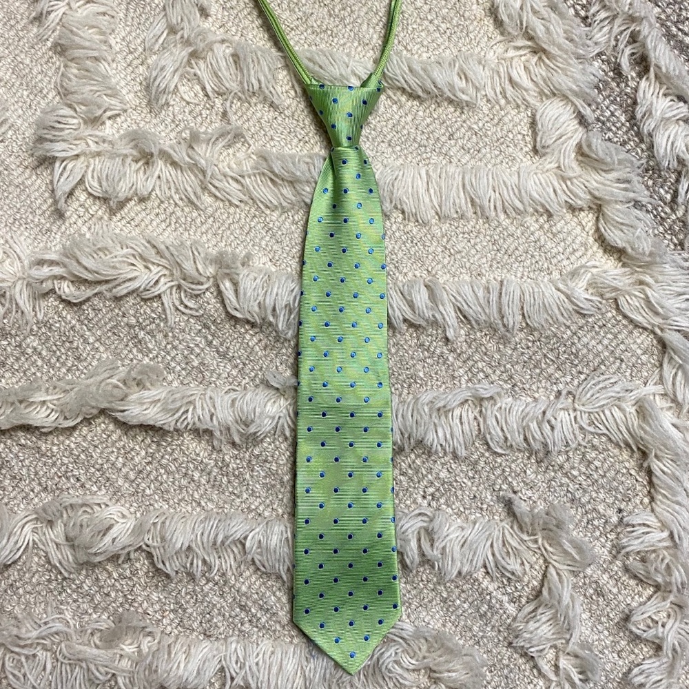 HARTSTRINGS Polka Dot Zipper Tie 100% Silk NWOT